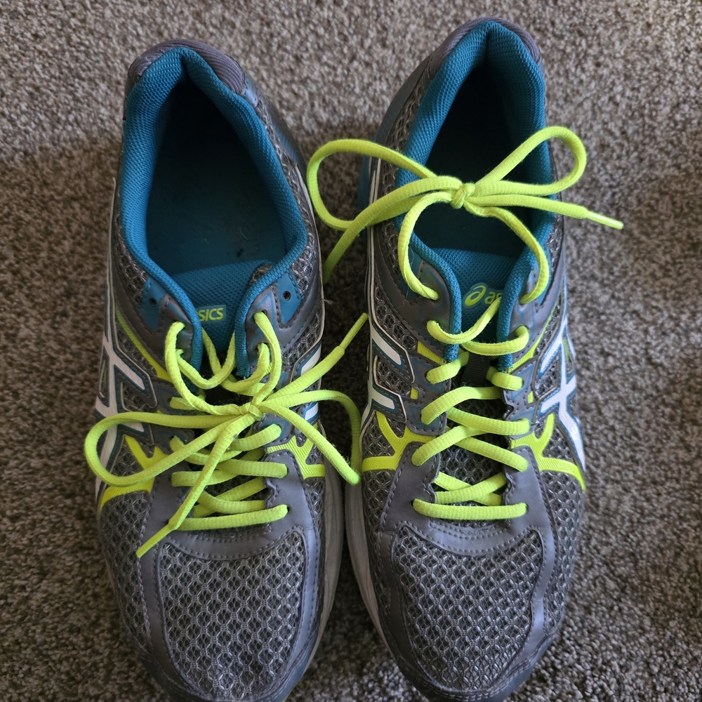 ASICS Women's Athletic Shoes - Gray and Yellow